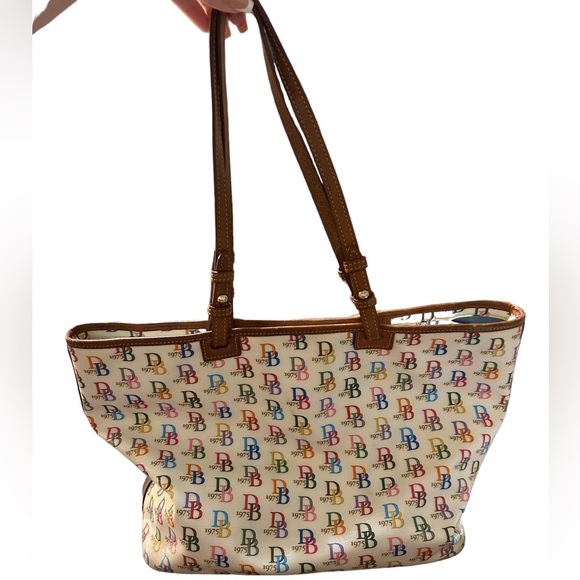 AUTHENTIC DOONEY AND BOURKE - Picture 2 of 4